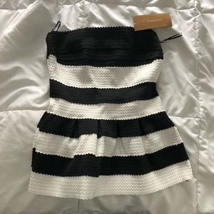 Francesca’s Strapless Peplum Top